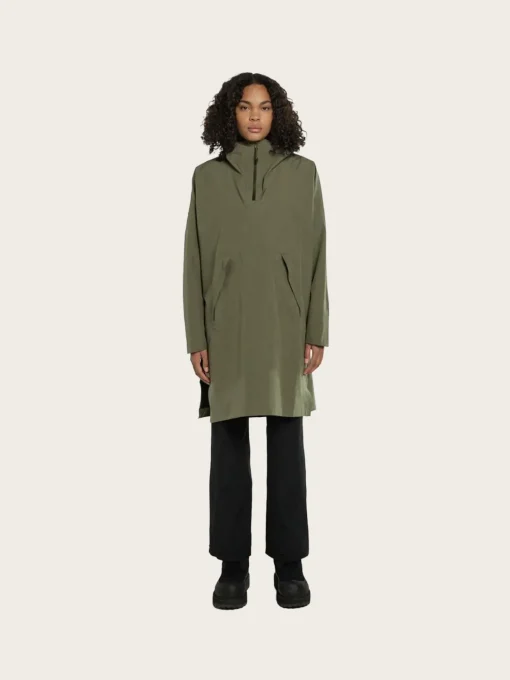 Aalesund Poncho - Grape Leaf
