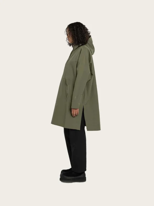 Aalesund Poncho - Grape Leaf