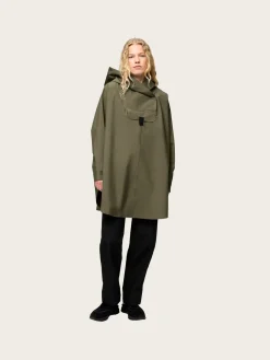 Bergen Poncho - Grape Leaf