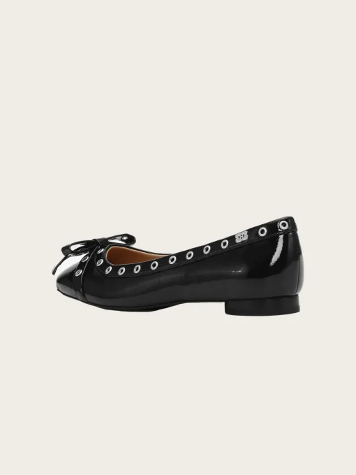 Eyelets Bow Ballerina Naplack - Black