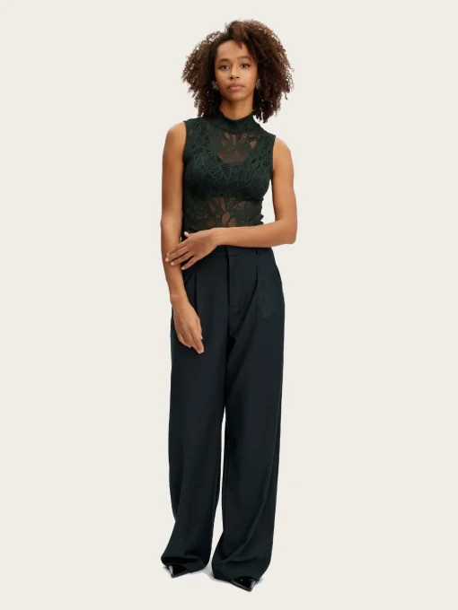 Hilma Lace Tank Top - Jet Set
