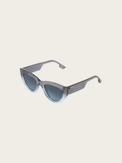 Kim Sunglasses - Underwater