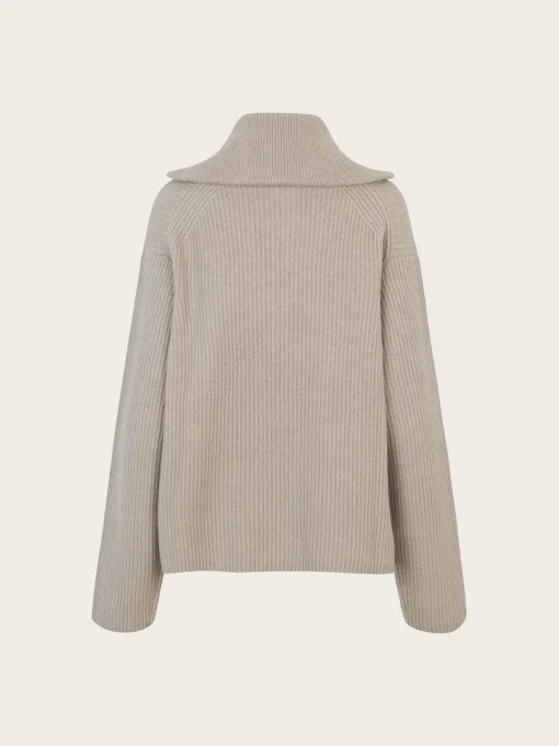 Nova Cardigan - String