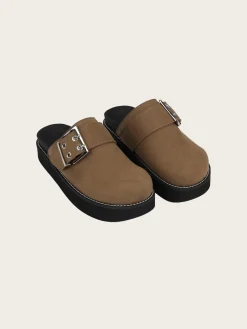 S2525 Feminine Buckle Sandal Mule Suede - Chocolate Fondant