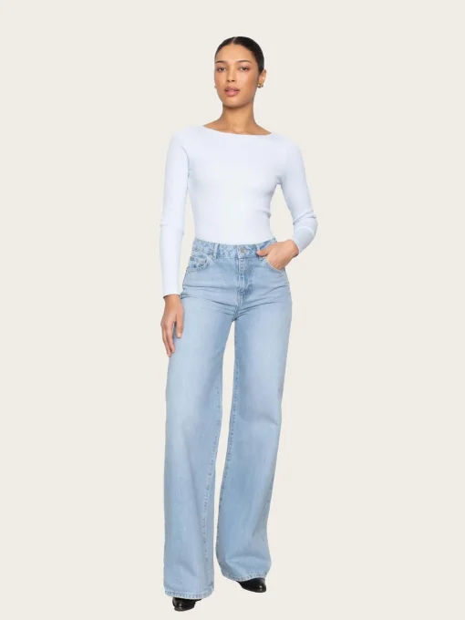 Taylor - Light Blue