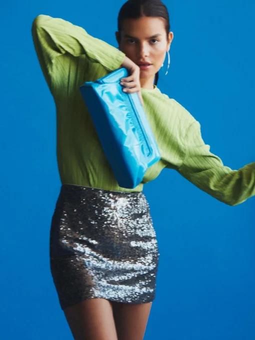 Velda Midi Patent Clutch - Malibu Blue
